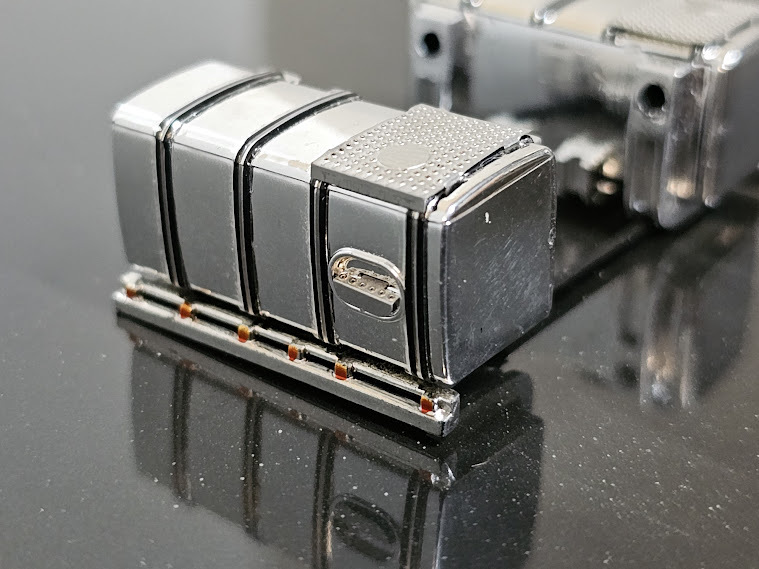 150 Drake Kenworth K200 Chrome Fuel Tanks Pair