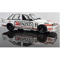 1:18 Holden VK Commodore 1986 Bathurst Collection Perkins & Parsons 