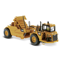 1:50 Cat 613G Wheel Tractor-Scraper