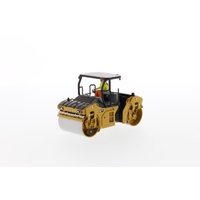 1:50 CB13 Tandem Vibratory Roller – ROPS Configuration