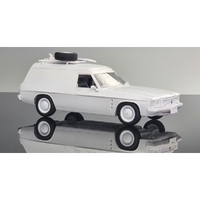 1:24 Plastic Kit 1975 HJ Holden Sandman Panelvan Stock Surfer Edition 6CYL 