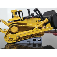 1:50 Pair Of Heavy Duty Loading Ramps CAT Machinery Loads Trucks Earthmoving Trailer