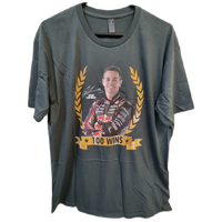 NWOT Craig Lowndes 100 Race Wins T Shirt XL Holden 888 Red Bull Lowndesy