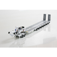 7x8 Steerable - White
