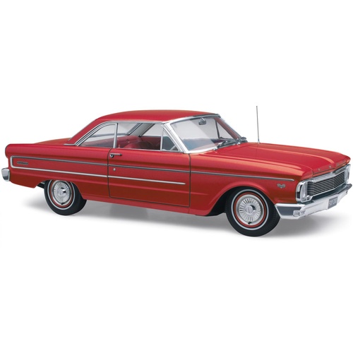 1:18 Ford Falcon XP 1965 Futura Hardtop Red Satin
