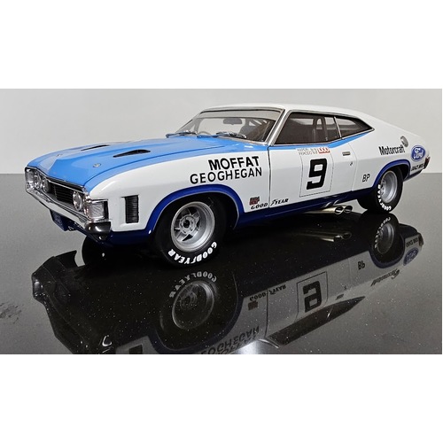 1:18 Ford XA Falcon GT 1973 Bathurst Winner Ex Shop Display 