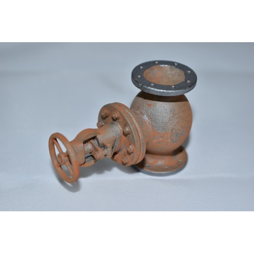 Large Ball Valve Rusty Transport Loads Suit 1:50 scale