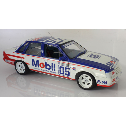PC 1:18 Peter Brock  David Oxton 1985 Bathurst 1000 VK Commodore Mobil 05
