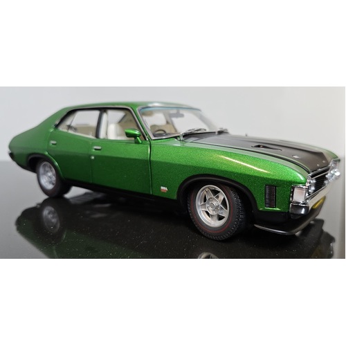1:18 1972 Ford XA Falcon GT-HO Phase IV Calypso Green 40 Years 