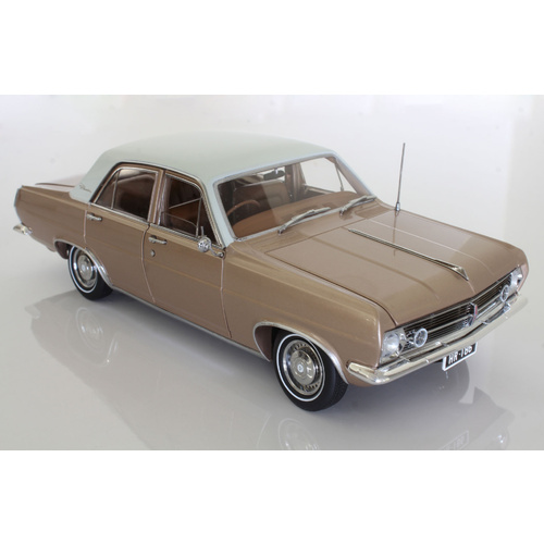 1:18 Holden HR Premier Landale Gold