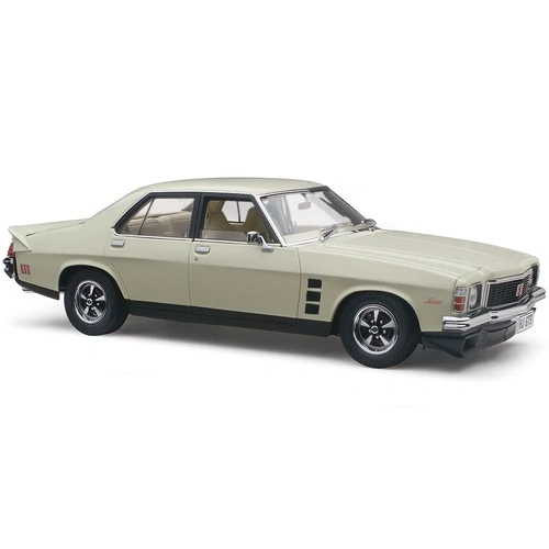 1:18 Holden HJ Monaro GTS Sedan Chamois – Classic Carlectables 18881