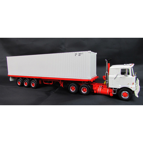 PC 1:50 Mack F700 With Trailer & Container - White