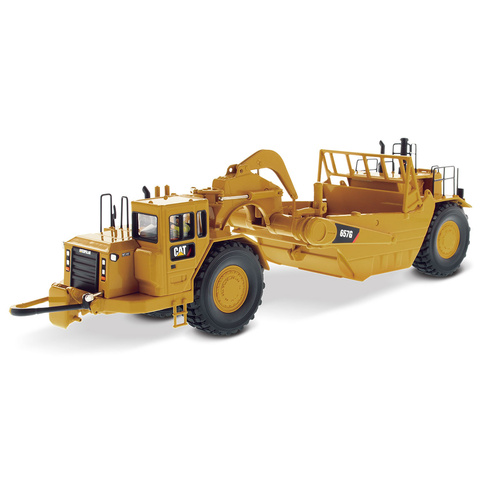 1:50 Cat 657G Wheel Tractor Scraper