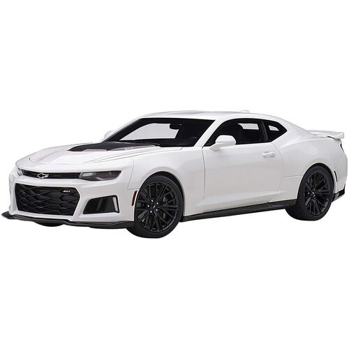 New Sealed GM Autoart 1:18 Chevrolet ZL1 Camaro Summit White 