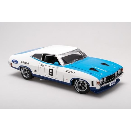 1:18 Allan Moffat 1973 Chesterfield 250 Ford XA Falcon GT Hardtop