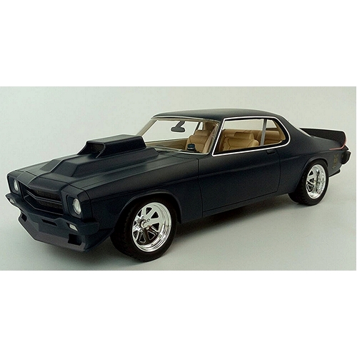 New Sealed 1:18 HQ Monaro Nightrider Mad Max Resin Model 