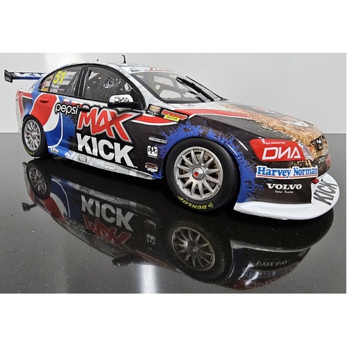 1:18 Resin HOLDEN VE Commodore Kelly Racing Greg Murphy & Owen Kelly 2012 Bathurst 1000