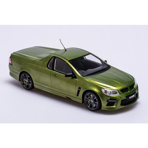 1:18 2013 HSV Gen-F Maloo GTS R8 - Jungle Green