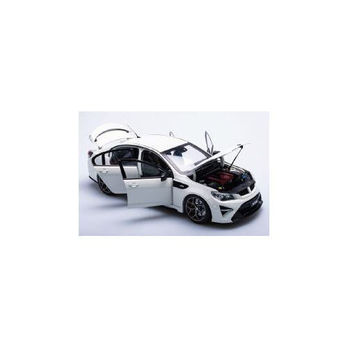 Biante 1:18 Holden HSV GTSR HERON (No Certificate