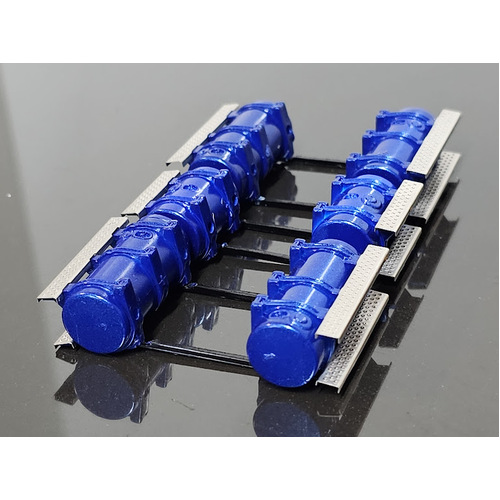 1:50 Kenworth Drake 900 SMC Legend Tanks Metalic Blue With Black Straps 