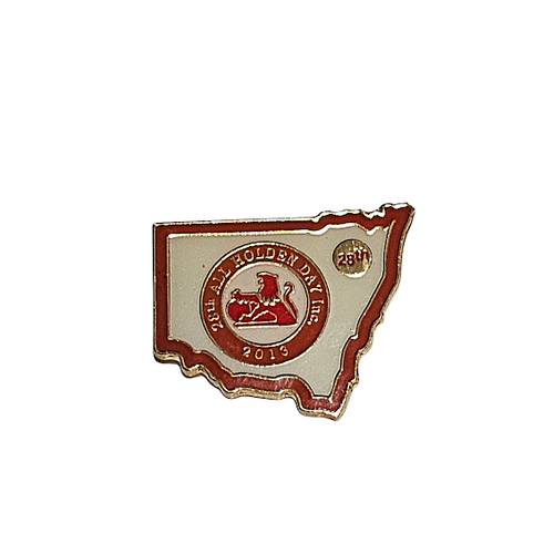 Original NSW 28th All HOLDEN Day 2013 Anniversary Metal Badge 