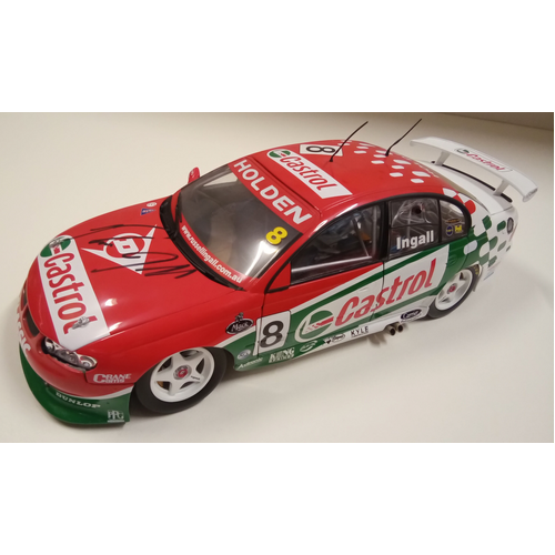 1:18 Russell Ingall Signed Holden VX Commodore Classic Carlectables 2002 18028