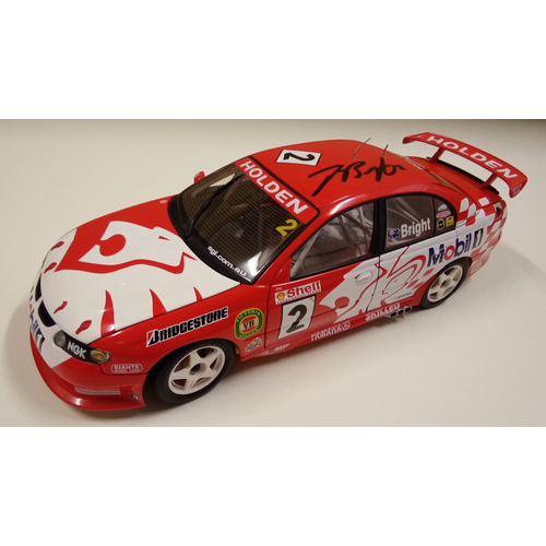 1:18 VX Holden HRT 2001 Commodore Signed Jason Bright AUTOart 80162