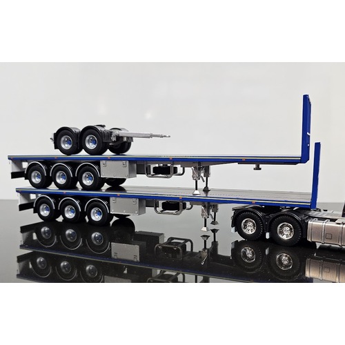 1:50 Tekno Road Train Flat Top Set With Dolly Blue and Silver 