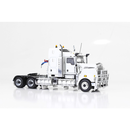 T909 - White Cab / Black Chassis Private Collection 