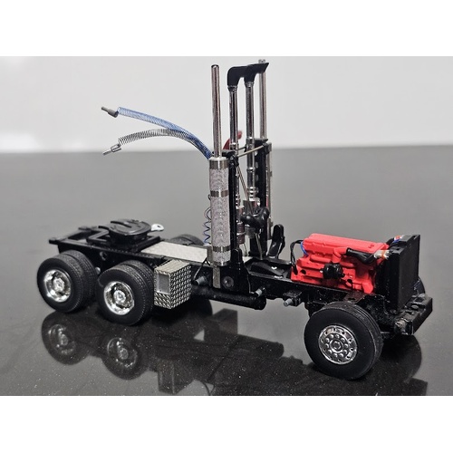 1:50 Kenworth Drake K200 Fat Cab 2.8 Chassis Complete  - Black Heavy Haulage